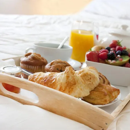 아파트 Pnoi Luxury 카르테라도스