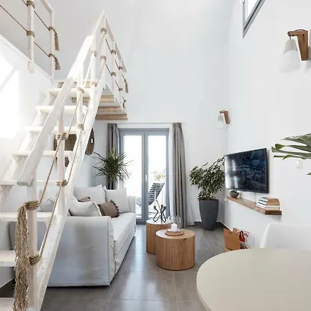 Pnoi Luxury Apartment Karterados (Santorini)