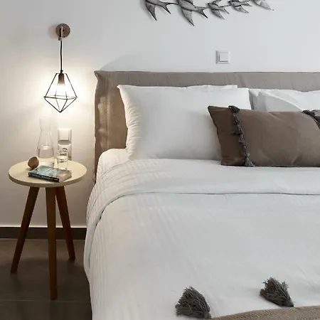 Apartment Pnoi Luxury Karterados (Santorini)