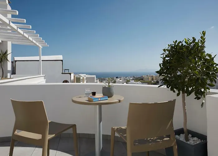 Daire Pnoi Luxury Karterados (Santorini)