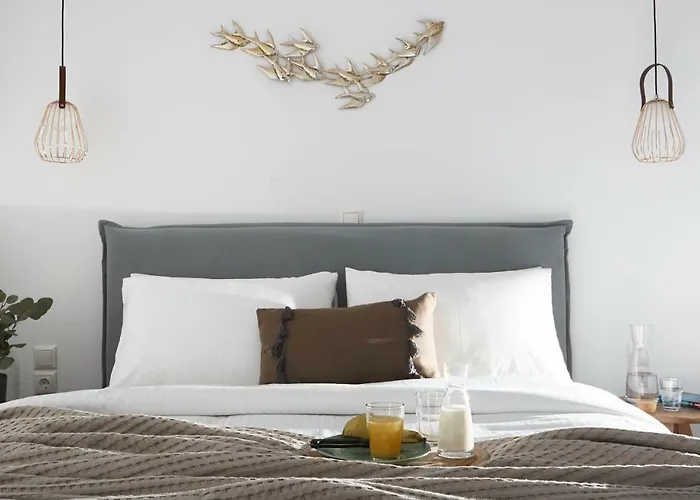 Daire Pnoi Luxury Karterados (Santorini)