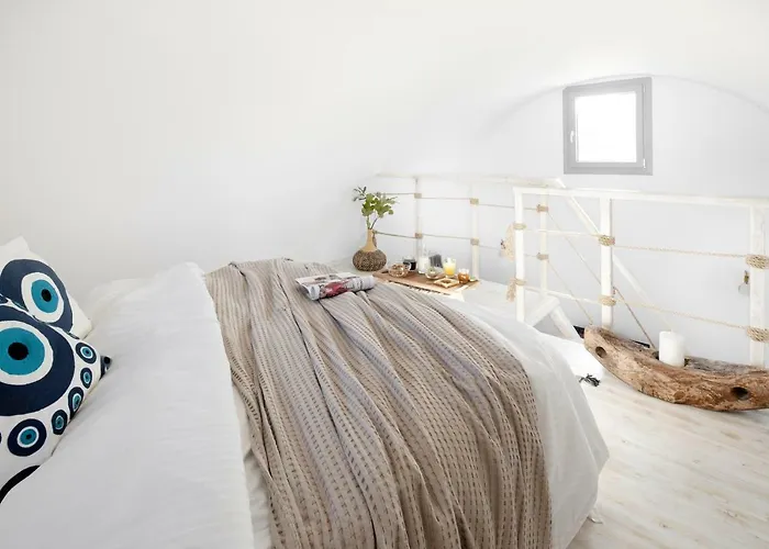 Pnoi Luxury Daire Karterados (Santorini)